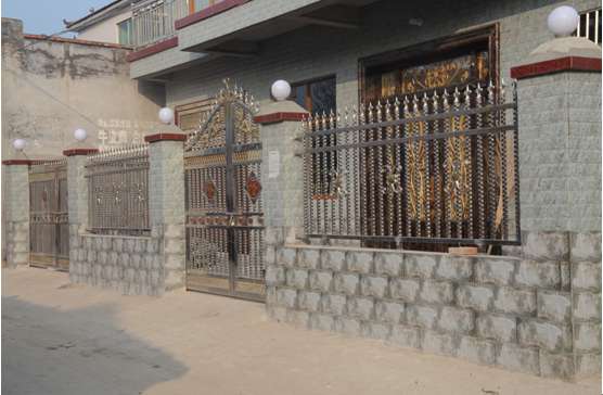 佛山不銹鋼裝飾管做的產品 佛山<a href='/product/' class='keys' title='點擊查看關于不銹鋼裝飾管的相關信息' target='_blank'>不銹鋼裝飾管</a>做的產品