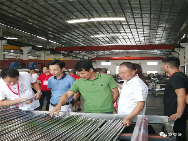 近百名代理商齊聚一堂 近百名代理商齊聚一堂