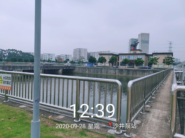 304不銹鋼管護欄