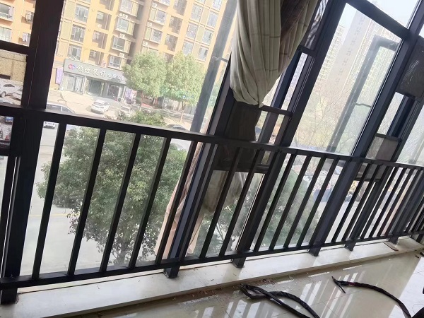 不銹鋼陽臺護欄 不銹鋼陽臺護欄