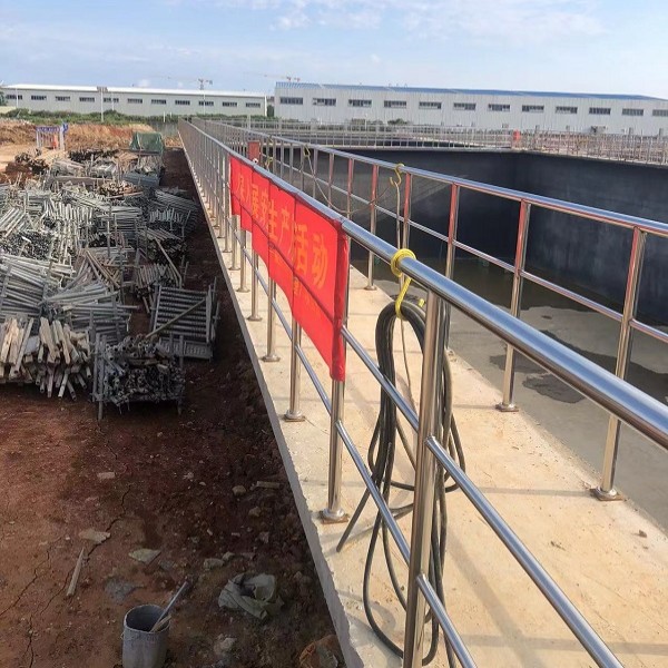 不銹鋼防護欄 不銹鋼防護欄