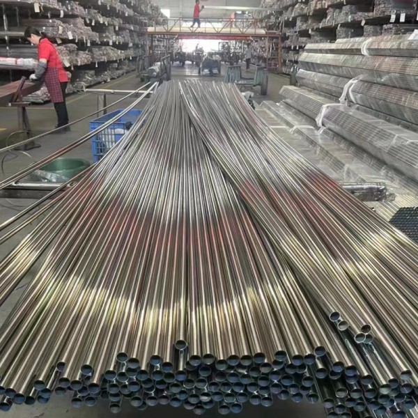 <a href='/product/' class='keys' title='點擊查看關于不銹鋼裝飾管的相關信息' target='_blank'>不銹鋼裝飾管</a> 不銹鋼裝飾管