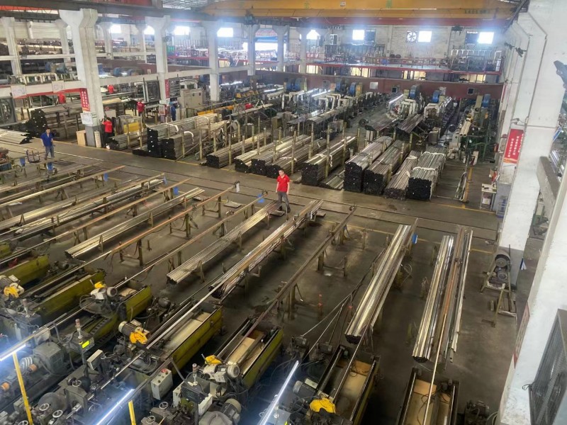 不銹鋼制品生產車間 不銹鋼制品生產車間